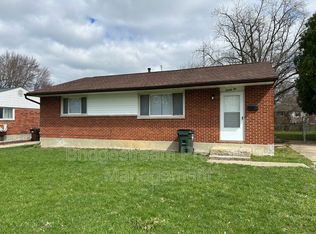 22 Whispering Dr, Dayton, OH