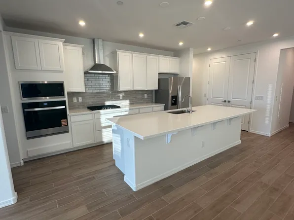 13367 W Eagle Feather Rd, Peoria, AZ 85383