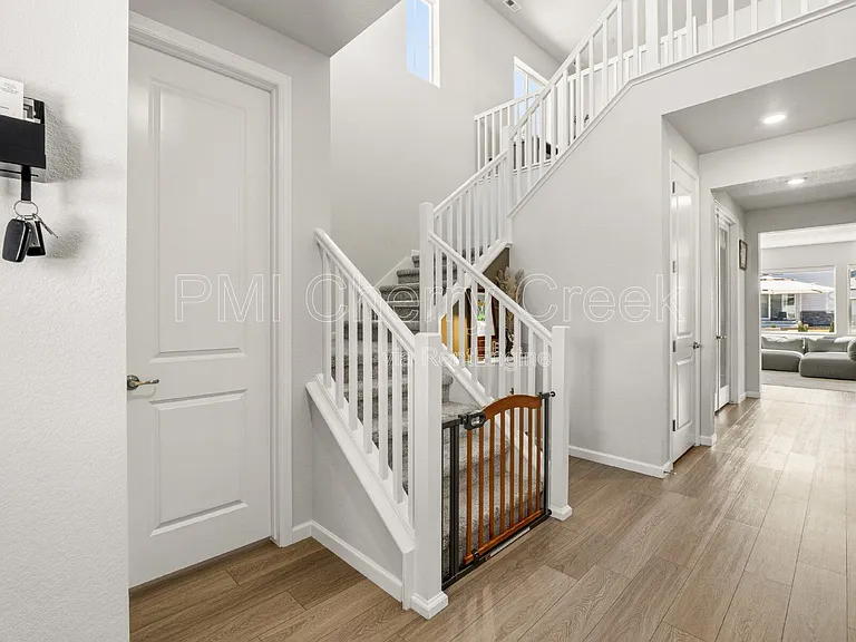 3424 N Grand Baker Ct — Photo 3