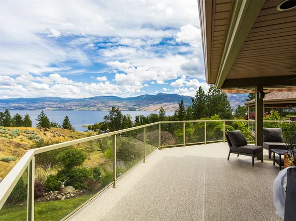 4074 Gellatly Rd Unit 221, West Kelowna, BC V4T 2S8