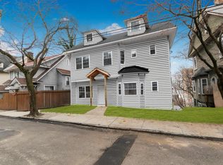 23 Lincoln Ter, Yonkers, NY 10701
