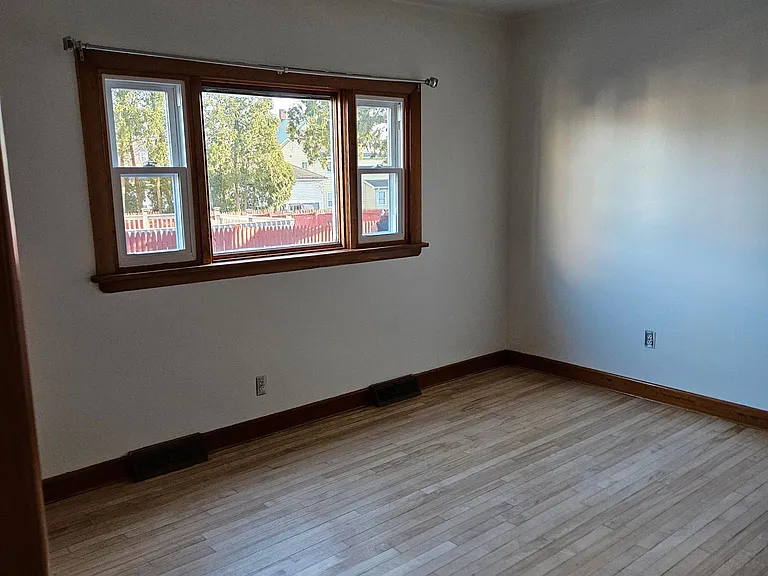 19 York St #19 — Photo 6