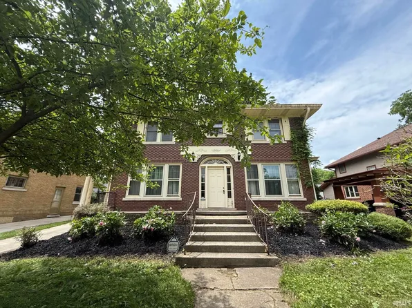 2131 Kensington Blvd, Fort Wayne, IN 46805