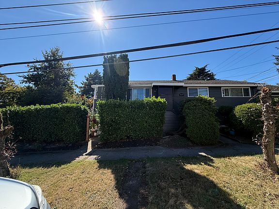 2nd image of 5401 35th Ave SW #2
