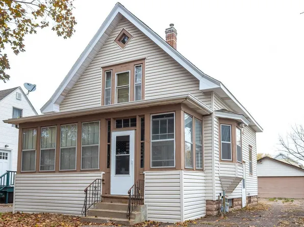 692 Victoria St S, Saint Paul, MN 55102