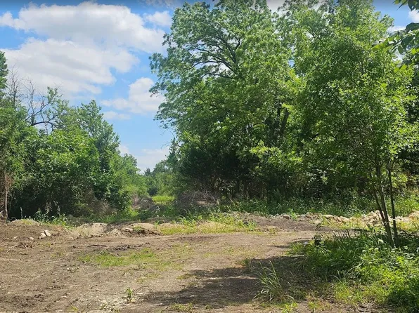 837 W Gross St, Mesquite, TX 75149