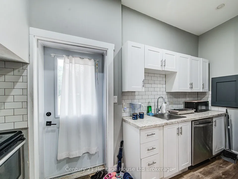 59 Wilson St #1