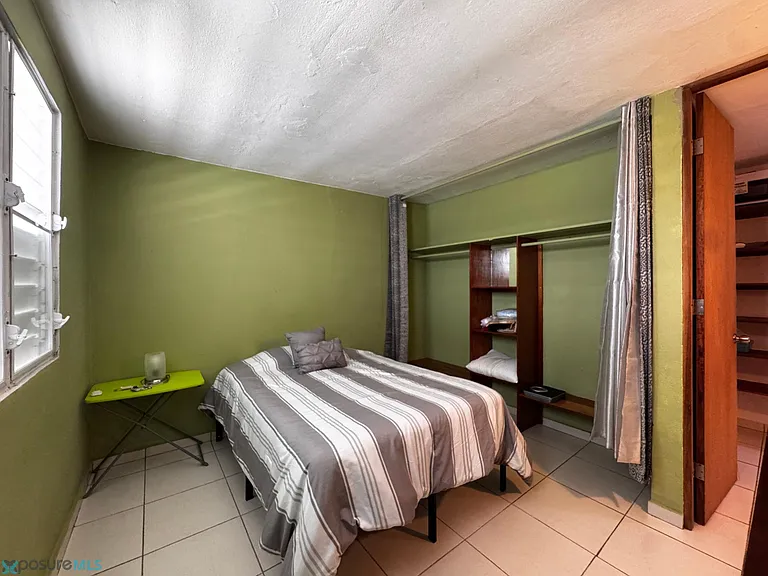 H-37 Calle 5 #1 — Photo 11