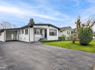 9610 Hazel St, Chilliwack, BC V2P 5N9