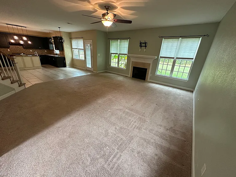 501 King Ct — Photo 18