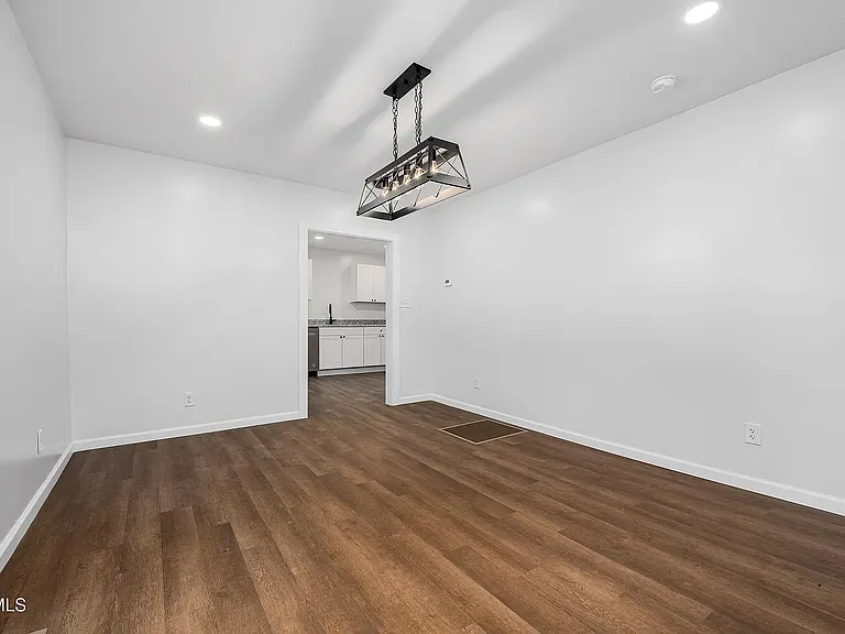 1007 Spring St — Photo 42