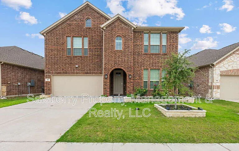 149 Cherryvale Ln — Photo 2