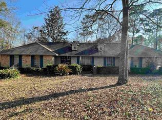 5280 Wiggins Lake Rd, Walnut Hill, FL 32568