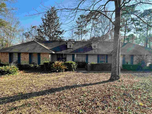 5280 Wiggins Lake Rd, Walnut Hill, FL 32568