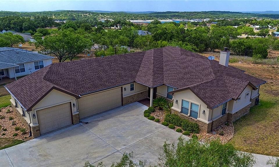 1st image of 21900 Redbird Dr