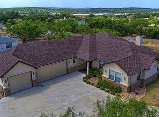 21900 Redbird Dr, Lago Vista, TX 78645