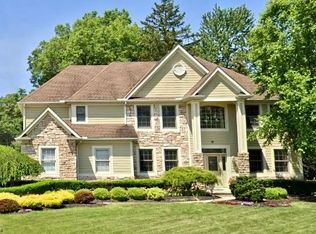 3626 Windsong Ct, Westlake, OH 44145