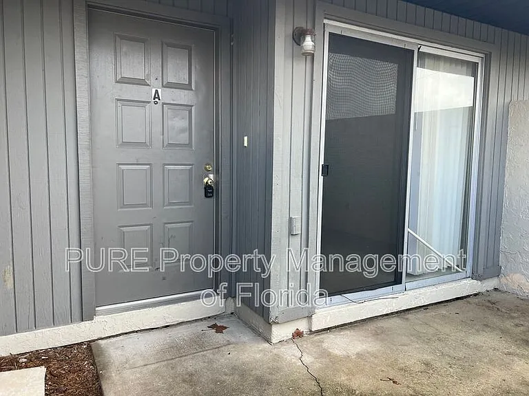 5420 SE 29th Pl #A — Photo 2