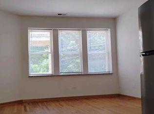 2440 E 75th, Chicago, IL 60649