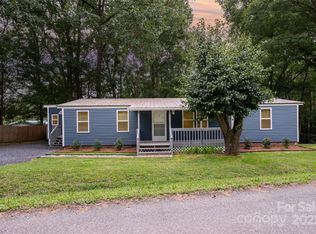 870 Family Dr, Midland, NC 28107