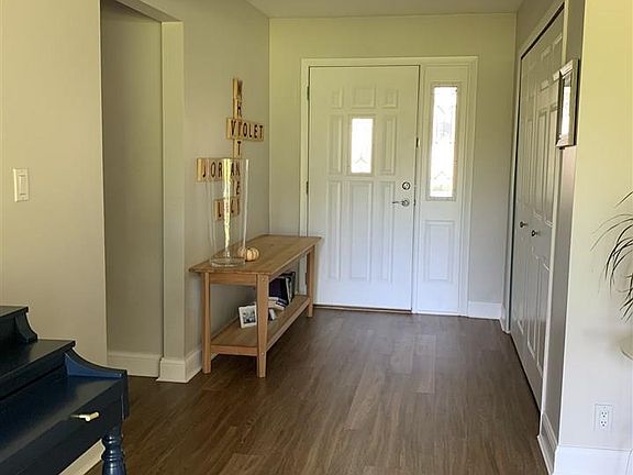 4th image of 246 E Lovell Ave