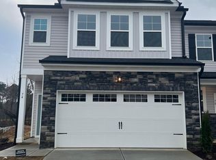 74 Village Edge Dr, Lillington, NC 27546