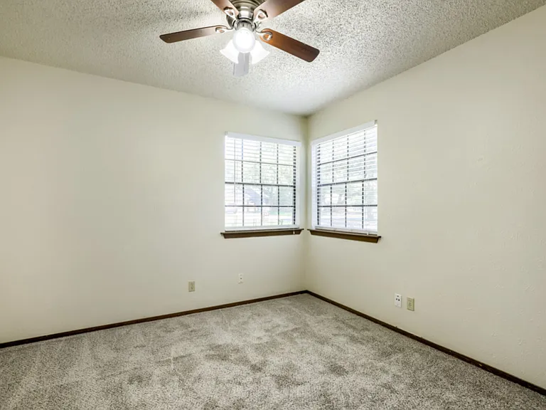 2504 Howellwood Way #A — Photo 11