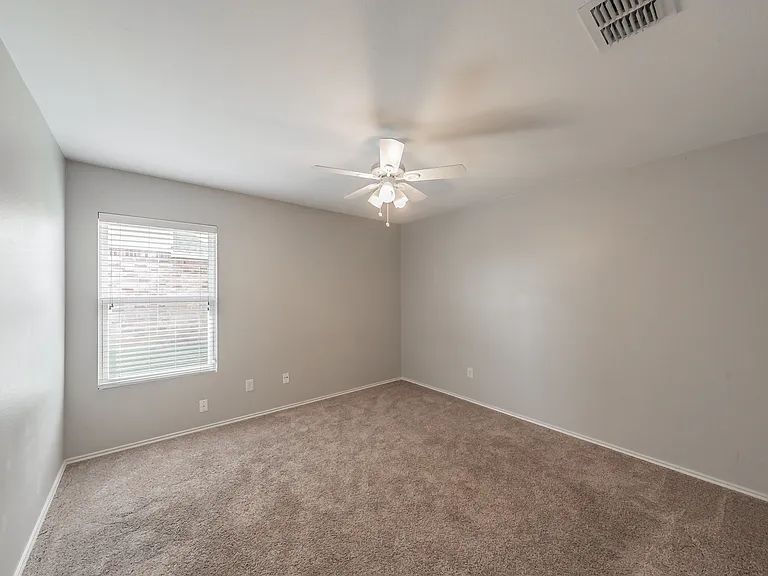 208 Weber River Trl — Photo 9