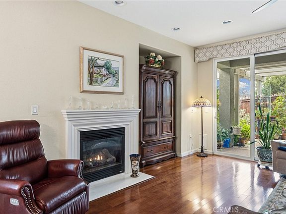 4th image of 2424 Traditions Loop