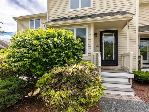 4th image of 628 Maple Brook Rd #628