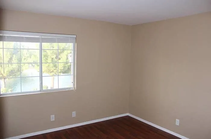 2723 W Ivanhoe St — Photo 15