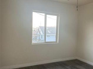 2125 Saturn Ave #3, Huntington Park, CA 90255