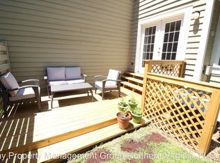 1548 Deer Point Way, Reston, VA 20194