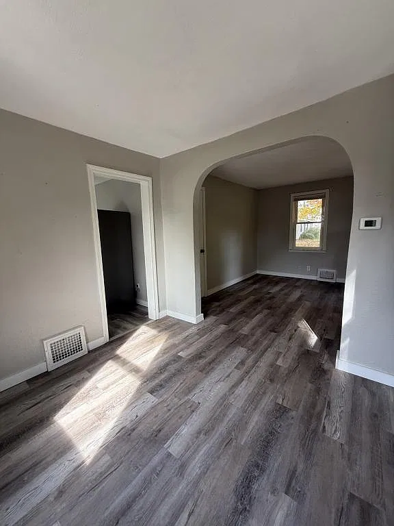 3297 N Center Rd — Photo 2