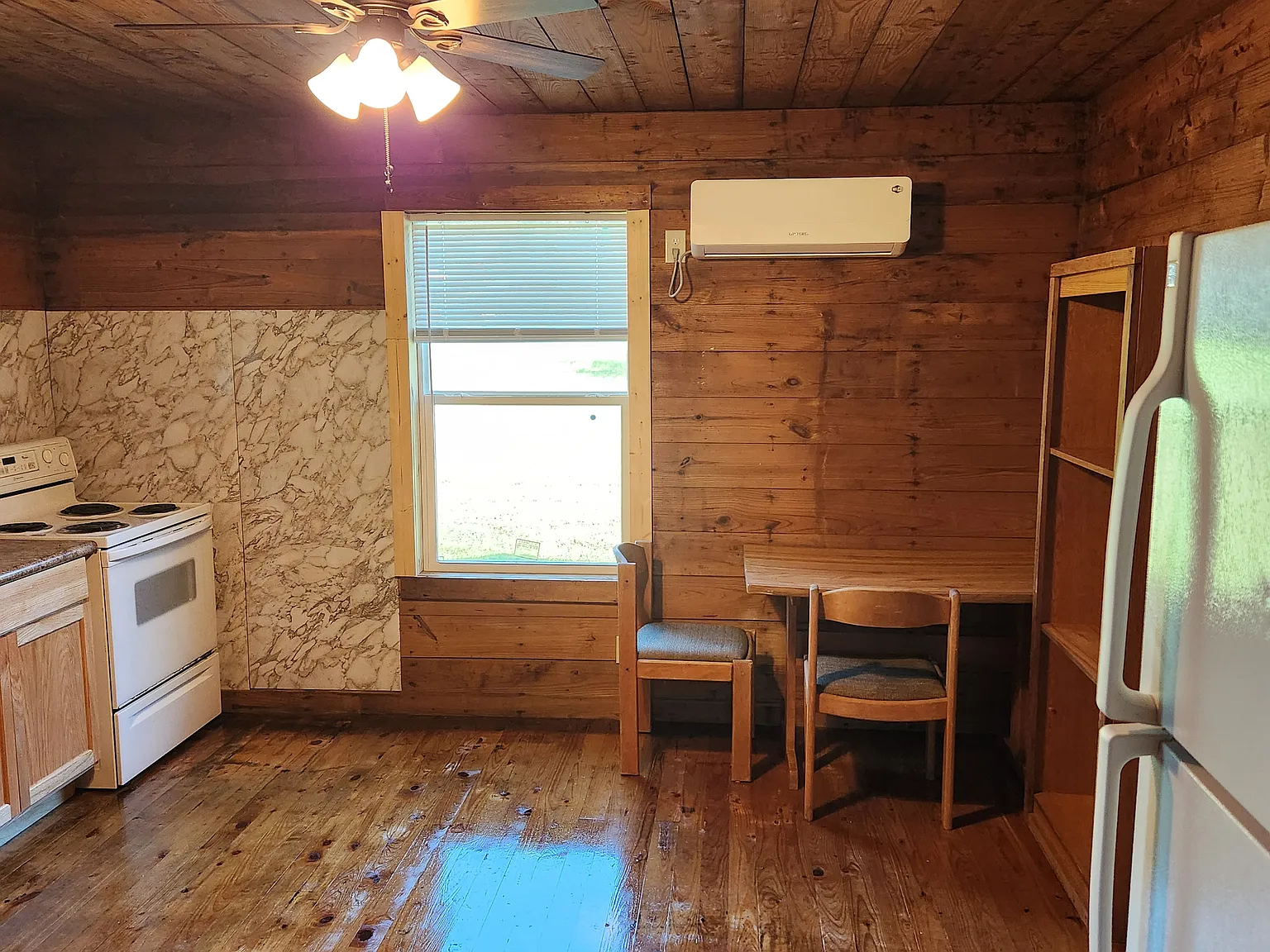 1 bed, 950 sqft, $950 — Photo 4