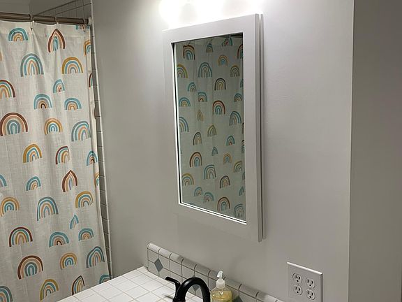 1 of the 3 bathrooms