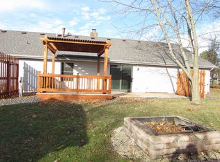 1731 Dunbarton Ln, Fort Wayne, IN 46804