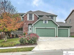 14883 Jaynes St, Omaha, NE 68116