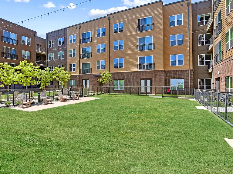 Heritage McKinney Square — Photo 31
