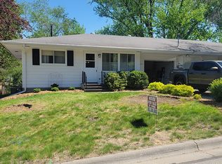 1523 Central Park St, Red Wing, MN 55066