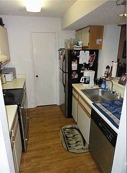 3rd image of 8626 Bonaire Bay Ln APT 202