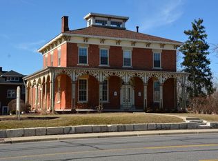 101 N Washington St, Naperville, IL 60540