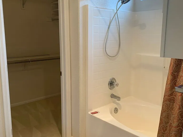 7108 McEwan St — Photo 17