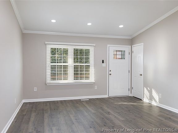 5th image of 3321 Redfox Rd