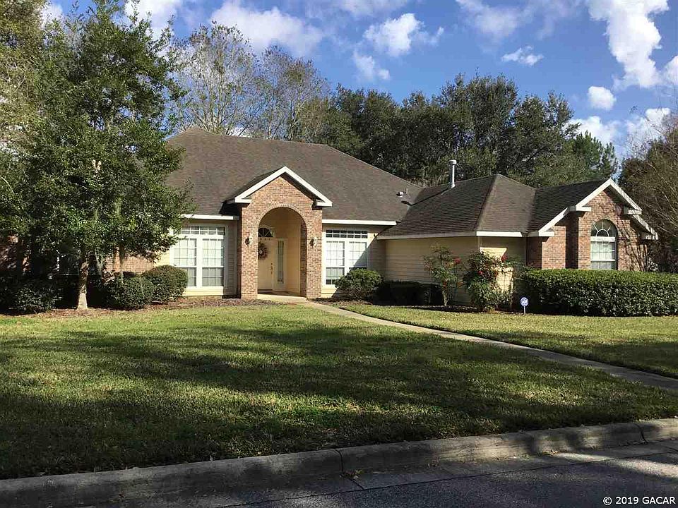 1st image of 1827 NW 113th Dr