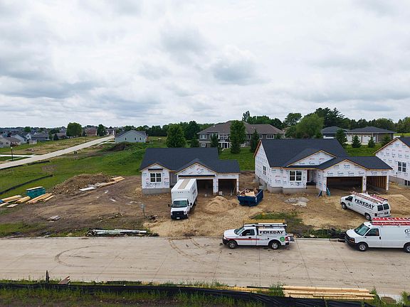 2nd image of 209 Riverbend Rd