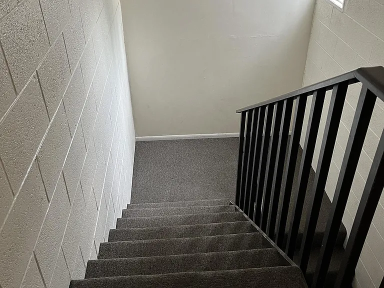 643 Swenson Ave #6 — Photo 15