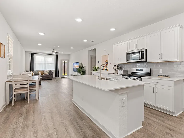 121 New Hampton Way — Photo 12
