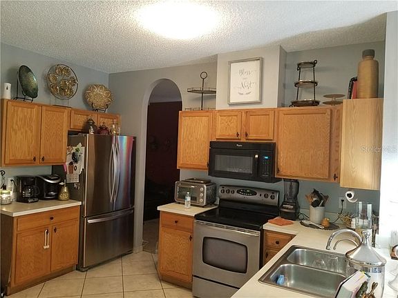 3rd image of 10420 Beneva Dr