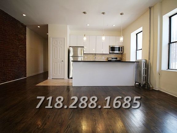 2nd image of 260 Quincy St #4L